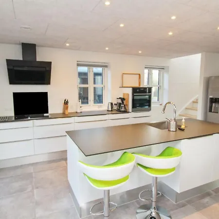 Holiday home Halldis - 600m From The Sea In Nw Jutland By Interhome Lokken