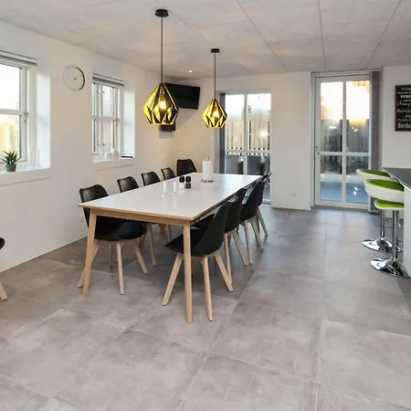 Feriehus Halldis - 600m From The Sea By Interhome *